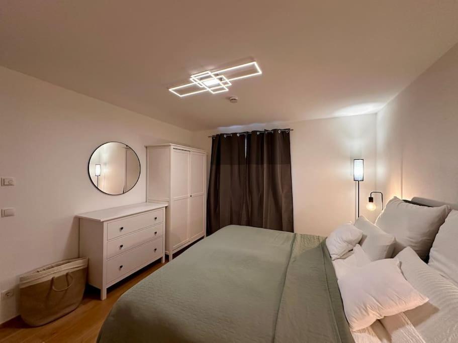Wohntraum Fuer Familien & Geschaeftsreisende Apartment Kempten Luaran gambar