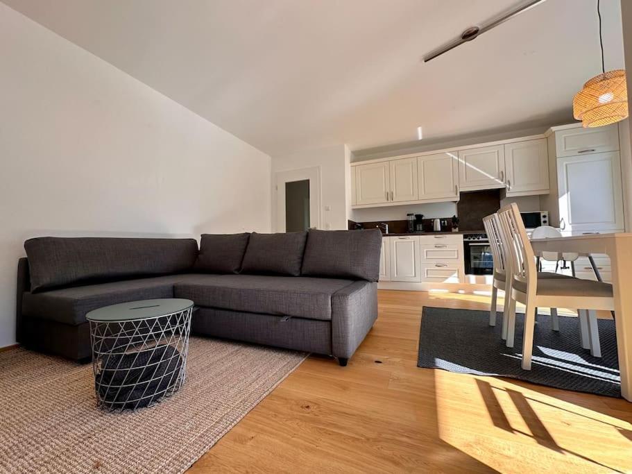 Wohntraum Fuer Familien & Geschaeftsreisende Apartment Kempten Luaran gambar